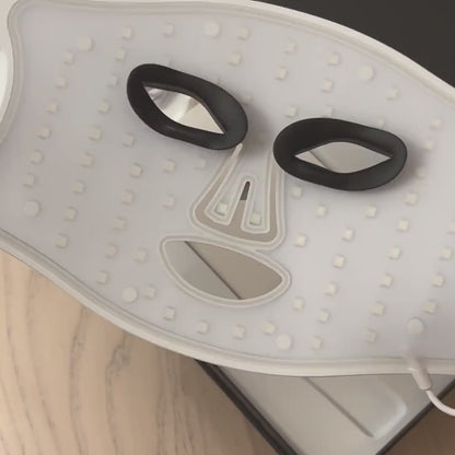 The Beauty Life™ Red Light Therapy Mask